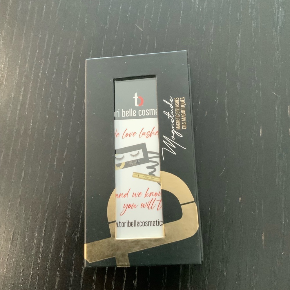 6 Assorted Eyelash Bundle! - Picture 7 of 8